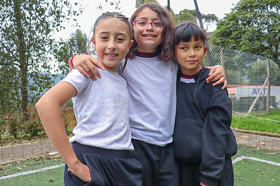 La Importancia de la Comunicación entre Docentes y Familias en un Colegio Personalizado y Trilingüe